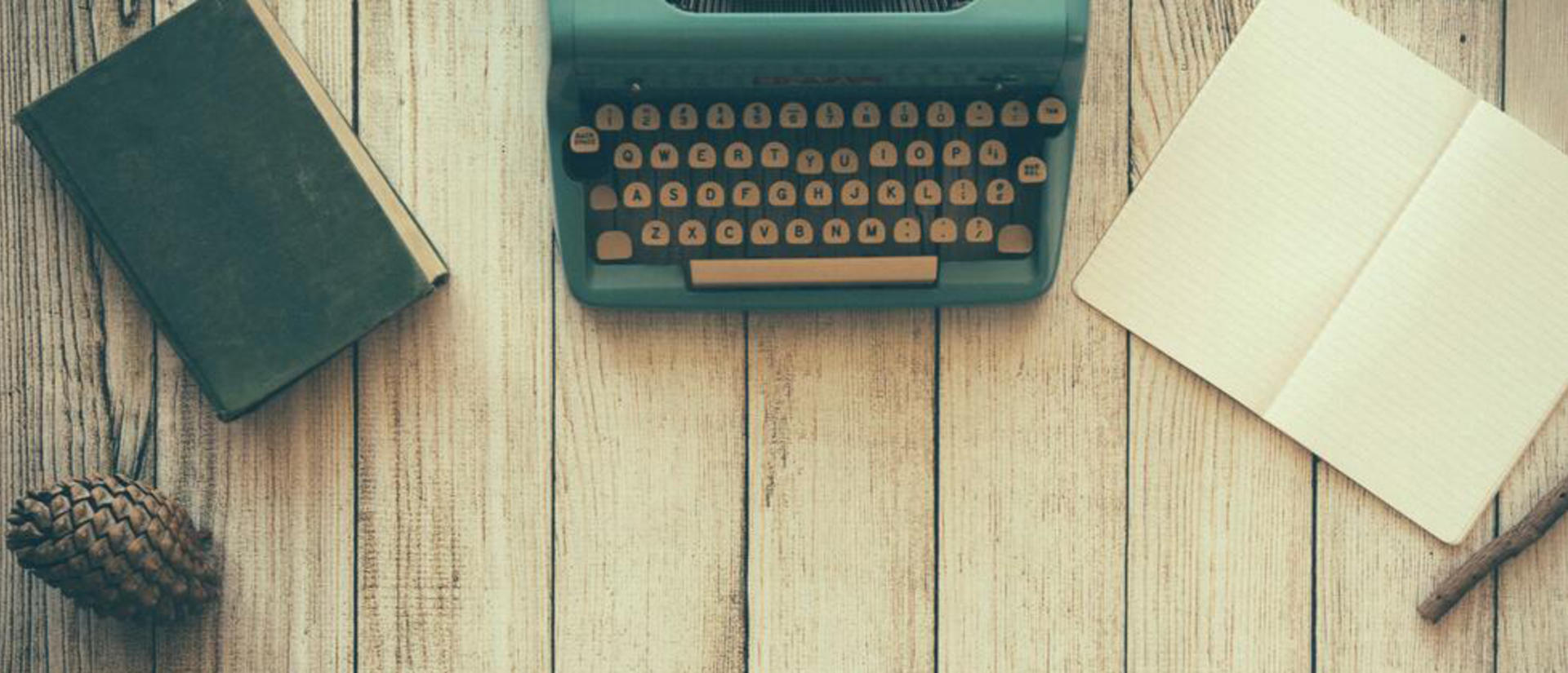 typewriter-book-on wood